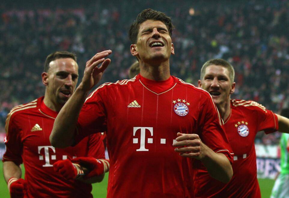  拜仁旧将格雷茨卡重返德甲加盟斯图加特  