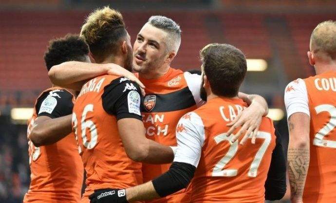  洛里昂后防失误连连，惨遭大比分溃败打击